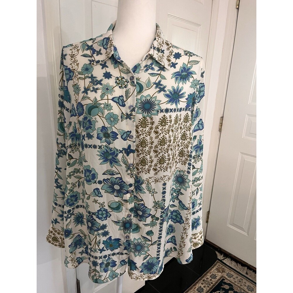 Rose & Olive Blue and Green Floral Button-Up Blouse